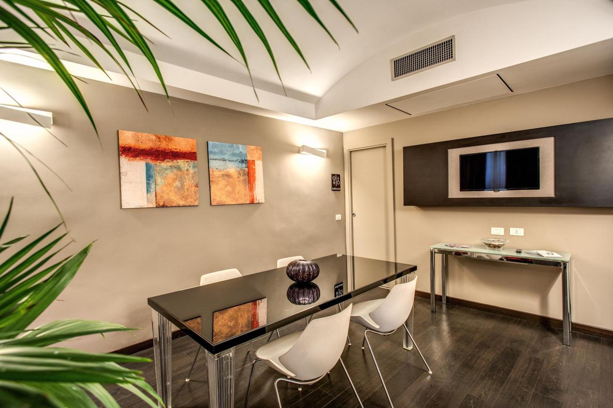 Hotel Rinascimento — Foto 1